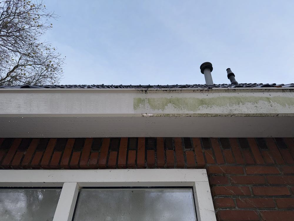 Buitenkant van een dakgoot